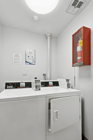 6185 Pinewood Court 202, Willowbrook, IL 60527