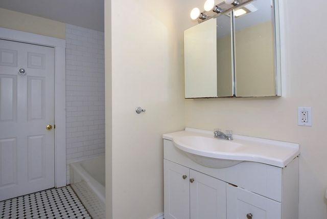 51 Highland Ave 1, Everett, MA 02149