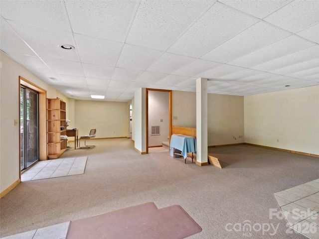 120 Carter Cove Road, Asheville, NC 28804
