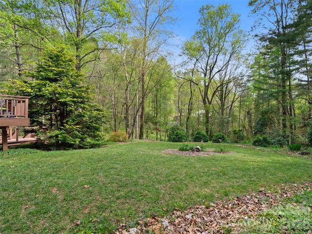 120 Carter Cove Road, Asheville, NC 28804