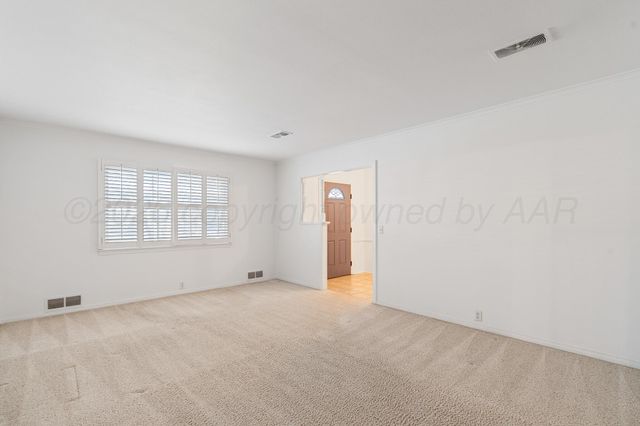 5507 Berget Drive, Amarillo, TX 79106