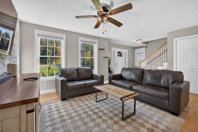11 Bancroft Circle, Mont Vernon, NH 03057