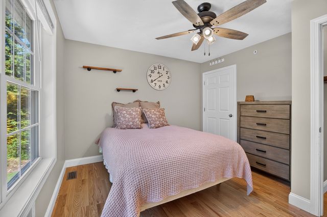 11 Bancroft Circle, Mont Vernon, NH 03057