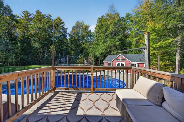 11 Bancroft Circle, Mont Vernon, NH 03057