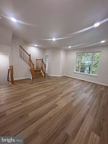 22905 BENSON TER, Sterling, VA 20166
