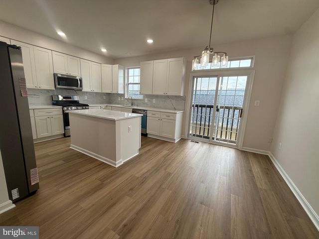 22905 BENSON TER, Sterling, VA 20166