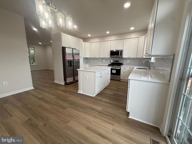 22905 BENSON TER, Sterling, VA 20166