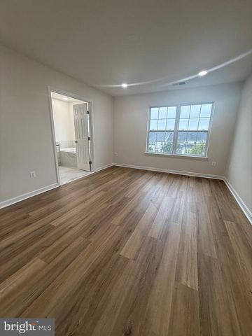 22905 BENSON TER, Sterling, VA 20166