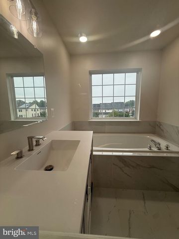 22905 BENSON TER, Sterling, VA 20166
