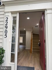 22905 BENSON TER, Sterling, VA 20166