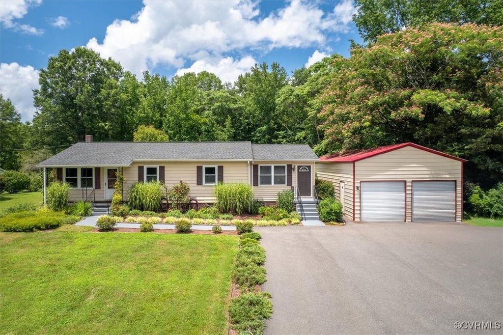 2852 Dogtown Rd, Goochland, VA 23063