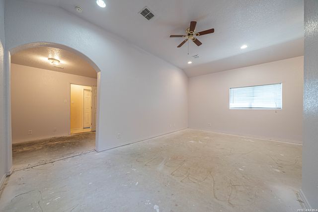 5630 Seacomber, San Antonio, TX 78242