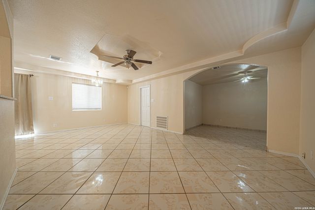 5630 Seacomber, San Antonio, TX 78242