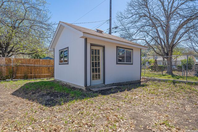 5630 Seacomber, San Antonio, TX 78242