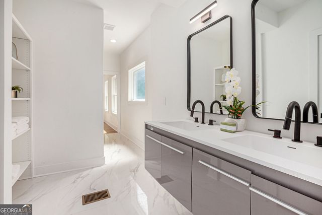 1721 S Gordon Street SW, Atlanta, GA 30310