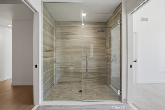 1050 S Grand Avenue 708, Los Angeles, CA 90015