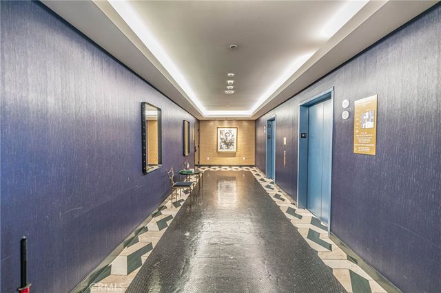 1050 S Grand Avenue 708, Los Angeles, CA 90015