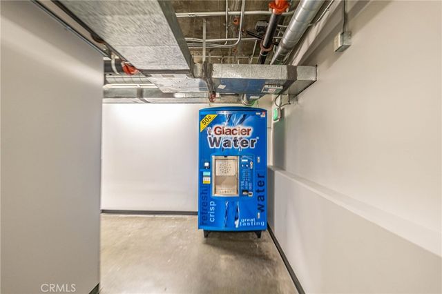 1050 S Grand Avenue 708, Los Angeles, CA 90015