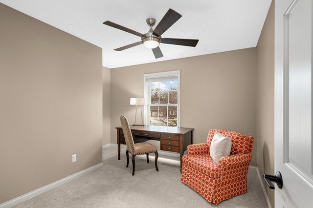 8595 Drake Court, Chanhassen, MN 55317