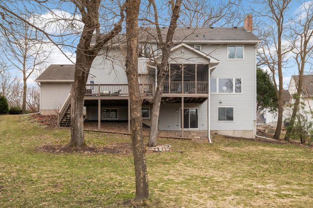 8595 Drake Court, Chanhassen, MN 55317