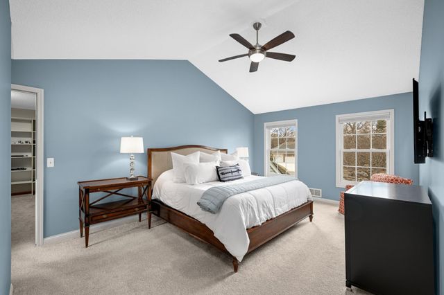 8595 Drake Court, Chanhassen, MN 55317