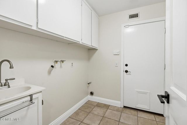 1719 Schoolhouse Circle, Westlake Village, CA 91362