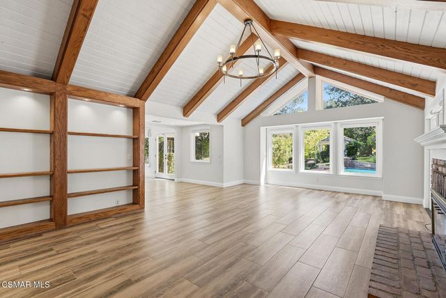 1719 Schoolhouse Circle, Westlake Village, CA 91362