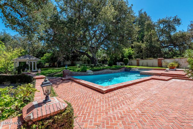 1719 Schoolhouse Circle, Westlake Village, CA 91362