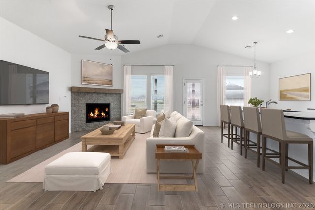 8505 E Ft Worth Street, Broken Arrow, OK 74014