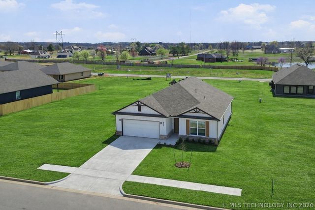 8505 E Ft Worth Street, Broken Arrow, OK 74014