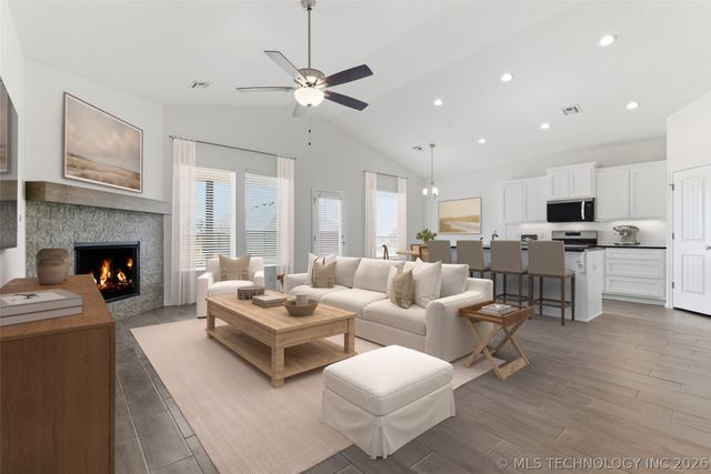 8505 E Ft Worth Street, Broken Arrow, OK 74014