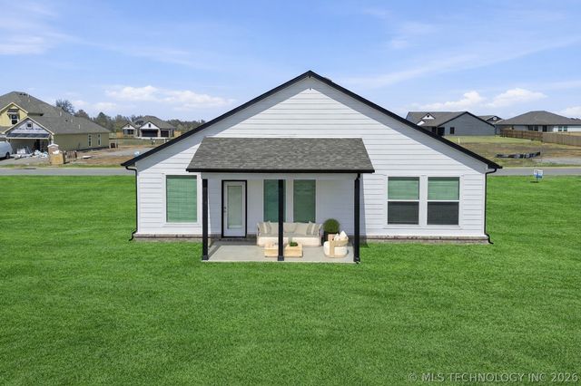 8505 E Ft Worth Street, Broken Arrow, OK 74014