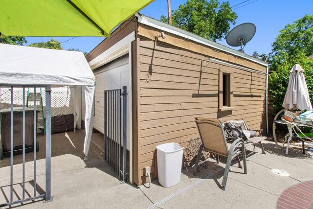 1872 W Willow St, Stockton, CA 95203