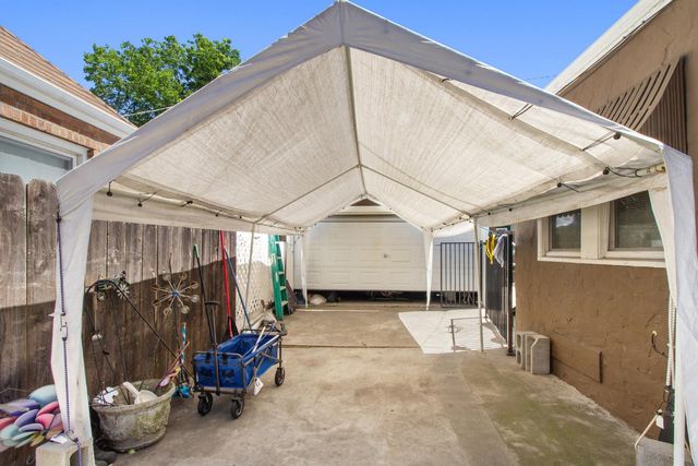 1872 W Willow St, Stockton, CA 95203