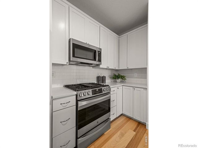 747 Robert Street, Longmont, CO 80503