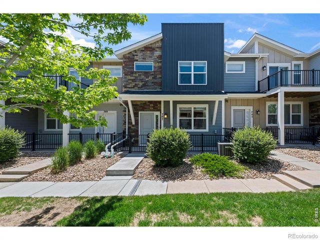 747 Robert Street, Longmont, CO 80503
