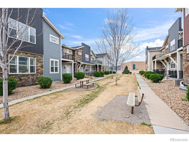 747 Robert Street, Longmont, CO 80503