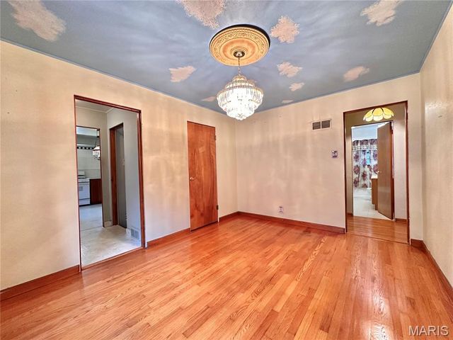 2 Bluff Drive, Belleville, IL 62223