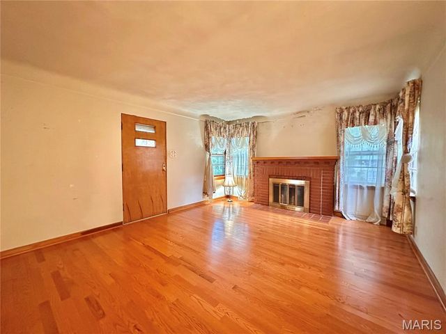 2 Bluff Drive, Belleville, IL 62223