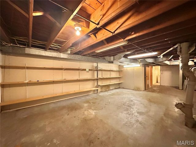 2 Bluff Drive, Belleville, IL 62223