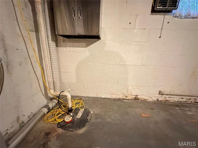 2 Bluff Drive, Belleville, IL 62223