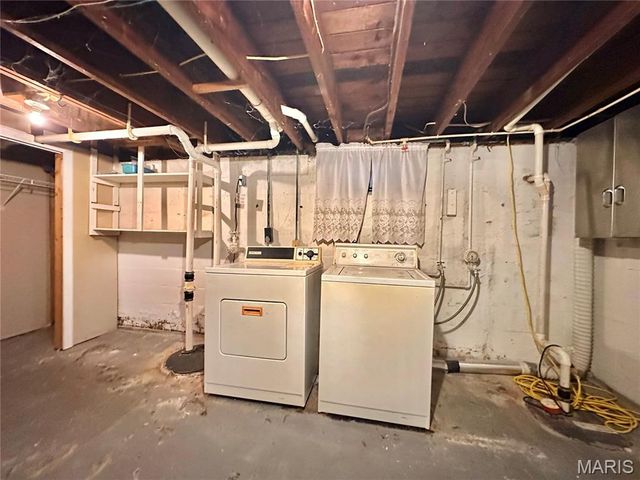 2 Bluff Drive, Belleville, IL 62223