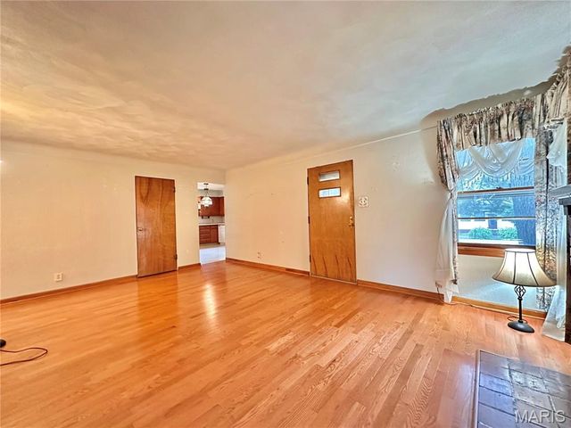 2 Bluff Drive, Belleville, IL 62223