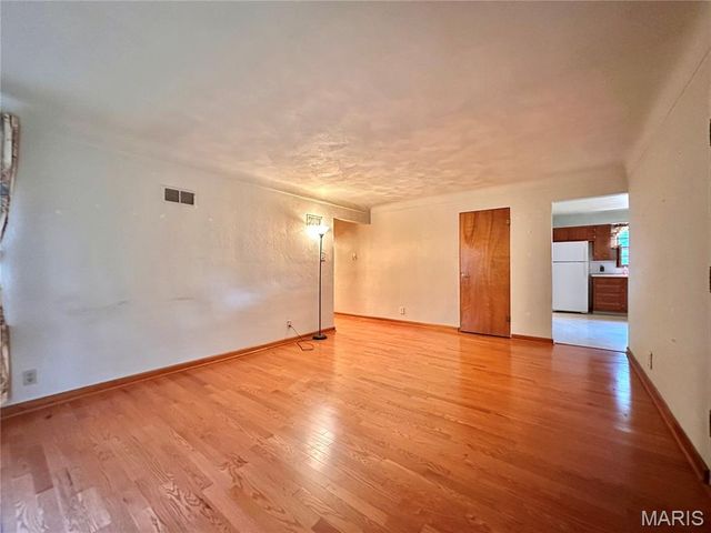 2 Bluff Drive, Belleville, IL 62223