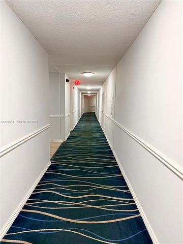 3725 S Ocean Dr 521, Hollywood, FL 33019