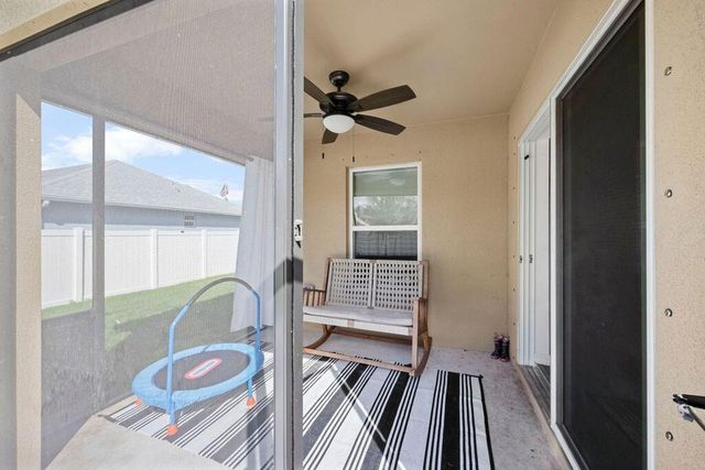 414 SW Dahled Avenue, Port St. Lucie, FL 34953