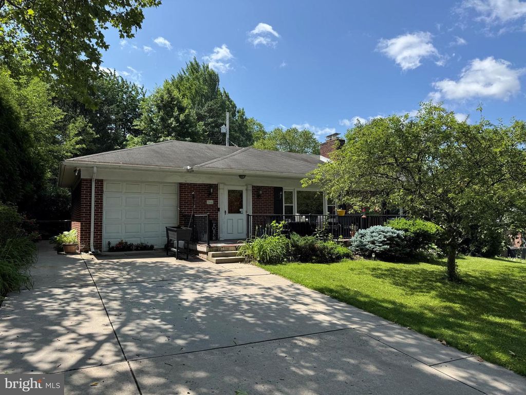 766 CLEARMOUNT RD, York, PA 17403