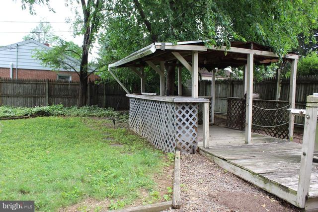 501 E NEW ST, Lititz, PA 17543