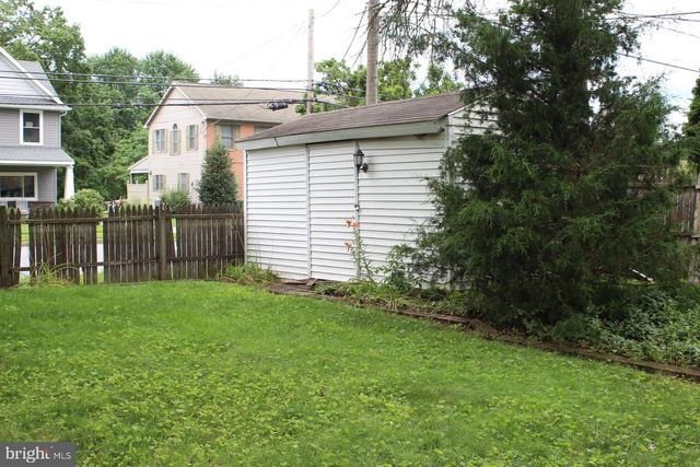 501 E NEW ST, Lititz, PA 17543