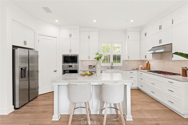 107 Petunia, Irvine, CA 92618